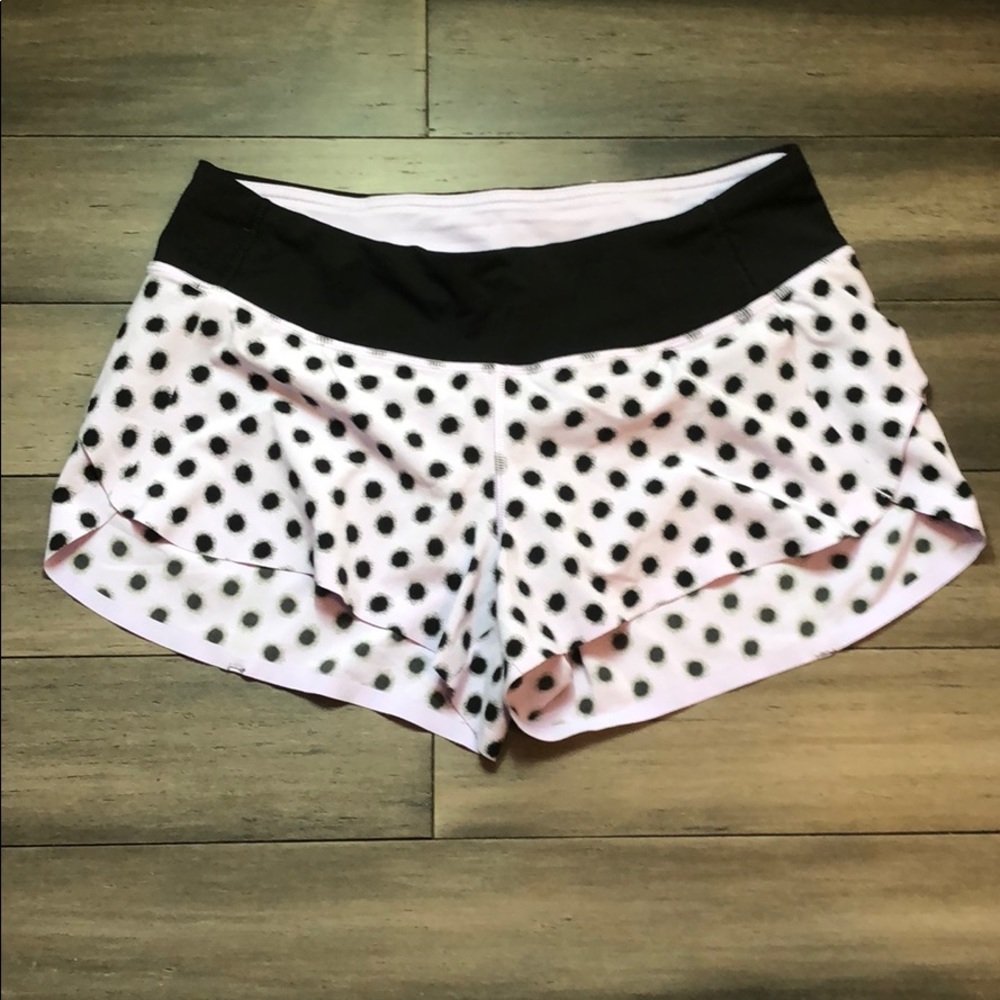 Lululemon Run: speed short *naked seam
